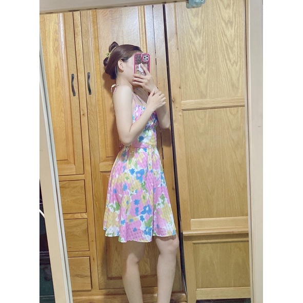 Đầm hoa xoè cột nơ cutout hở lưng