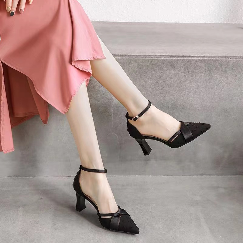 Rsevp giày cao gót trắng cô dâu giày cao gót trắng đế vuông giày cao gót mũi nhọn đính đá giày cao gót mũi nhọn 5p Sandal Mũi Nhọn Gót Dày Thời Trang Xuân Hè 2021 Mới Cho Nữ