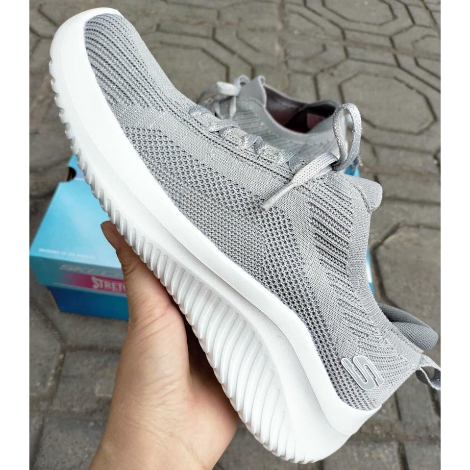 Skechers dệt kim nhũ, hàng dư liệu xuất êm nhẹ, thời trang cho nữ