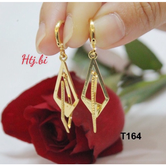 Bông tai  nữ mạ vàng dáng dài nhẹ nhàng sáng bóng htj