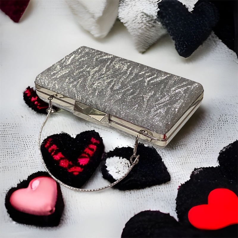 Bóp Đầm Đeo Vai Kết Hạt Thủ Công Hàng Cao Cấp Có Quai{ Nhận giao hoả tốc trong ngày khu vực tphcm}