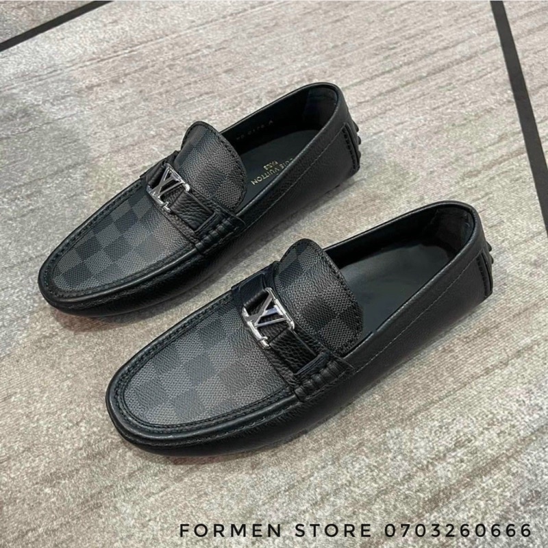 Giày lười nam L.V hoạ tiết caro trẻ trung,khuy trắng nổi bật, da bò thật, có video quay tại shop