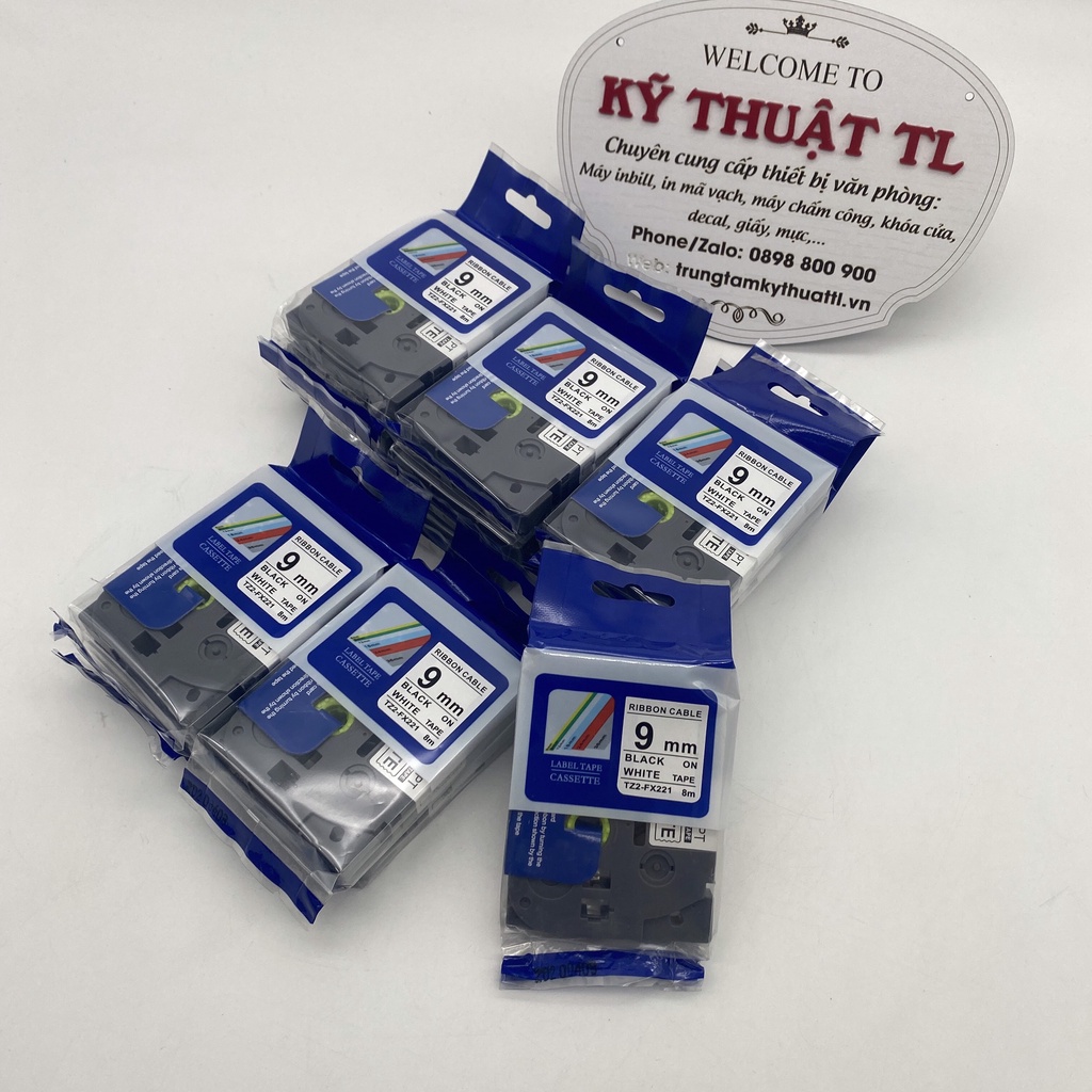 Nhãn TZ2-FX221 siêu dẻo - Chữ đen trên nền trắng 9mm