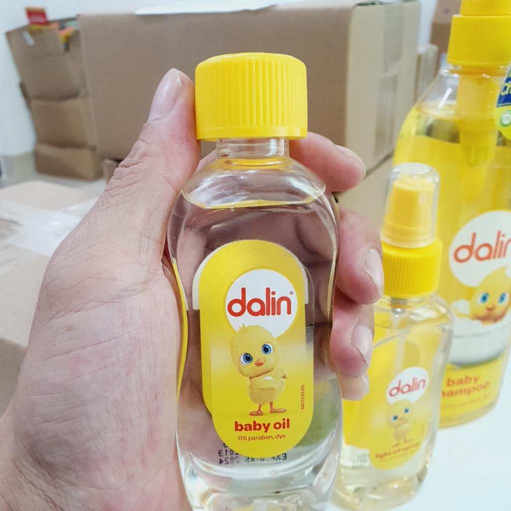 Dầu dưỡng ẩm trẻ em Dalin 100ml
