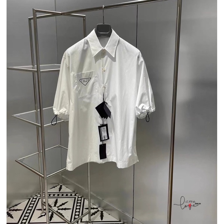 Áo sơ mi tam giác in túi PRA TTA877