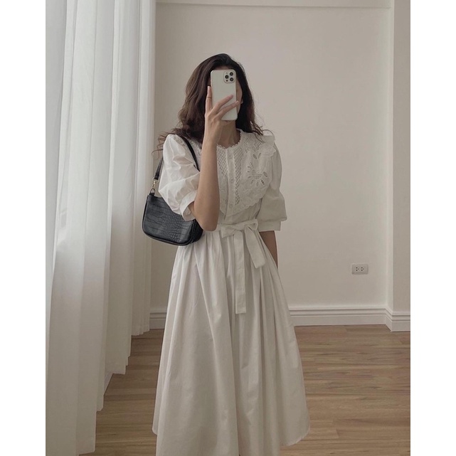 VÁY DÀI TAY BỒNG PHỐI CỔ REN