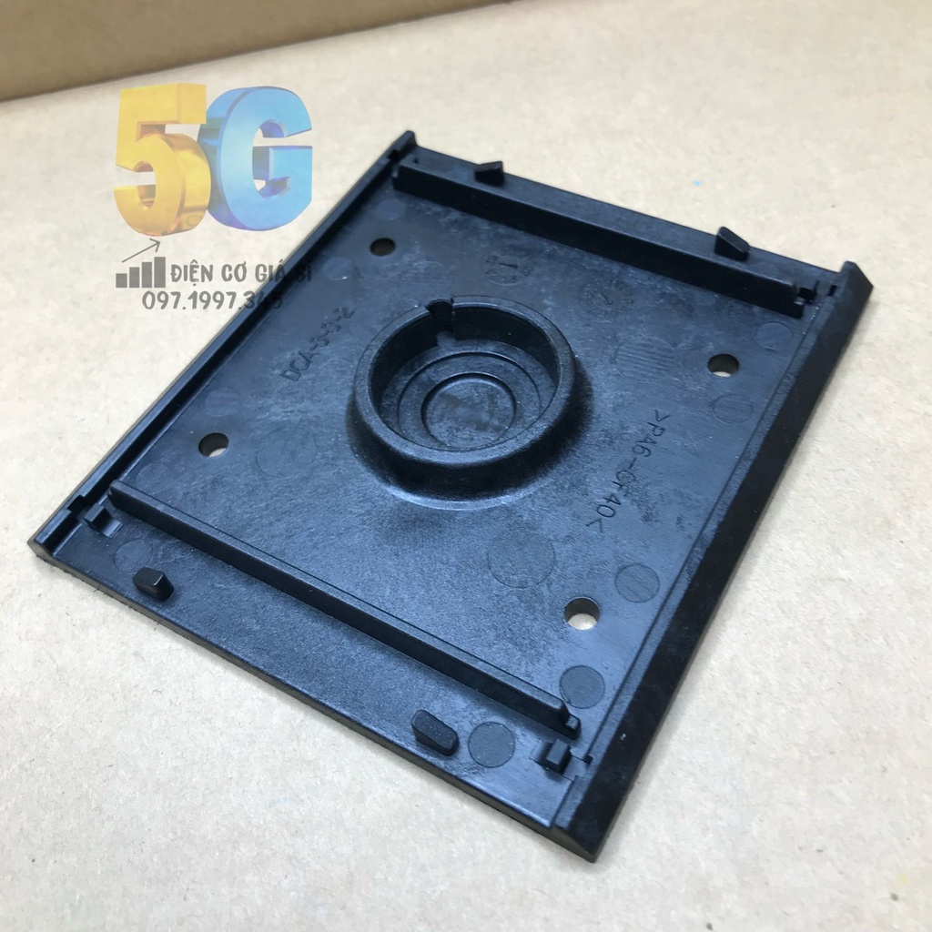 Mặt Đế Nhựa Vuông Máy Chà Nhám Rung DCA ASB100 150w Hàng Xuất Kho Theo Máy