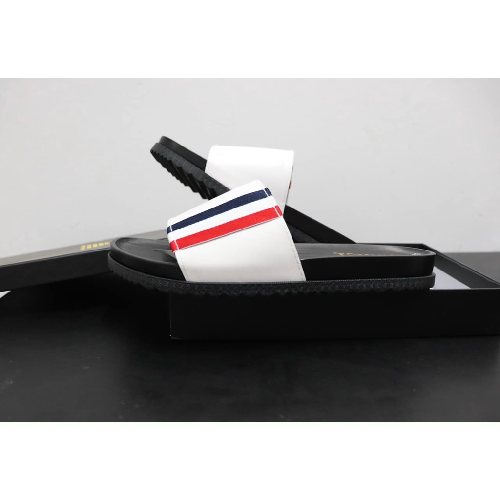 DÉP QUAI NGANG TOMMY F01