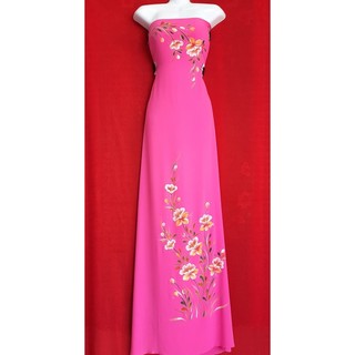 Vải may áo dài tằm ý vẽ tay - Chất vải tằm: mềm, rủ, mát…tạo cảm giác thoải mái cho người mặc