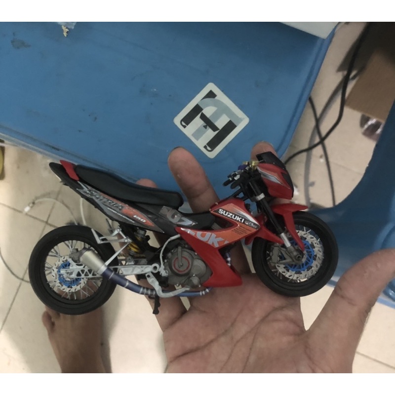 Mô hình Chiến Thần Raider XC tỉ lệ 1:12 - Mô hình xe máy tỉ lệ 1:12 | Scale 1:12