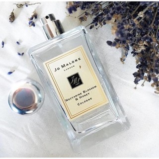 Nước hoa Nectarine Blossom & Honey