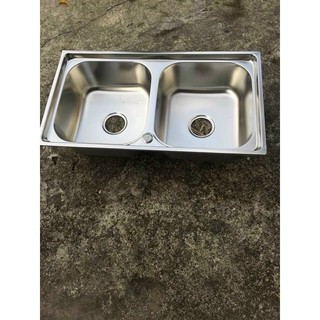Bồn rửa chén, chậu rửa bát 2 ngăn hộc đều có chân Inox 304 giá rẻ tại quận Bình Tân, quận 6 Tphcm