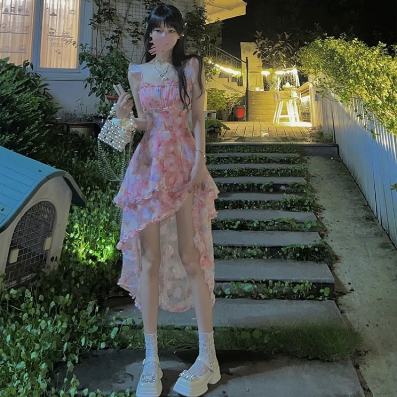 Sẵn đen -Đầm Luna Hai Dây Cổ Vuông Hoa Biển Họa Tiết Hoa Váy Suông Cổ Vuông Eo Cao Thon Đầm Mùa Xuân Hè Năm 2023