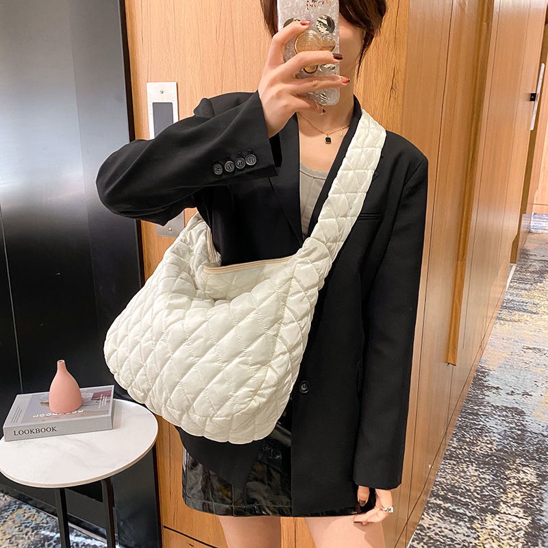 Túi Phao Sọc Túi Xách Nữ vải Phao Unisex Nam Nữ Đựng Vừa A4 Và Laptop, Túi Đeo Vai, Đeo Chéo Ulzzang 2023