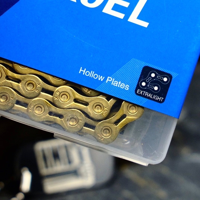 Xích  xe đạp KMC dòng X chính hãng