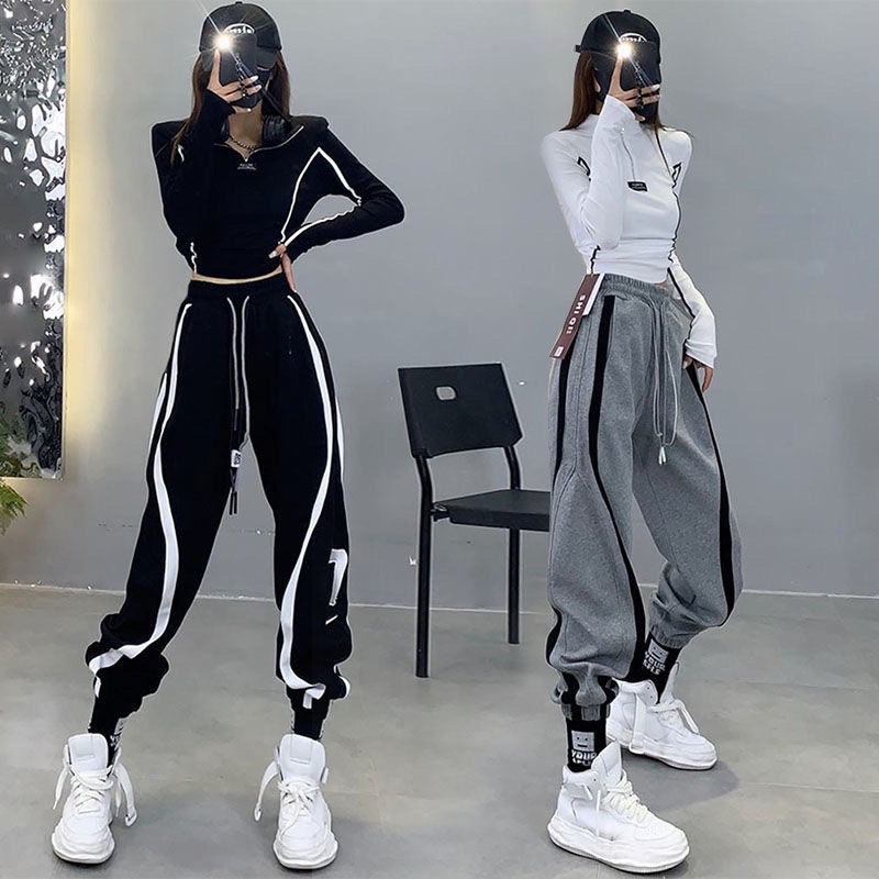 set bộ thể thao nữ phong cách