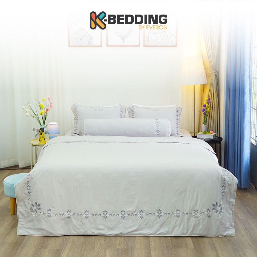 Bộ ga giường chần bông K-bedding By Everon Màu Xám KMTS106 họa tiết thêu (4 món, không bao gồm chăn)
