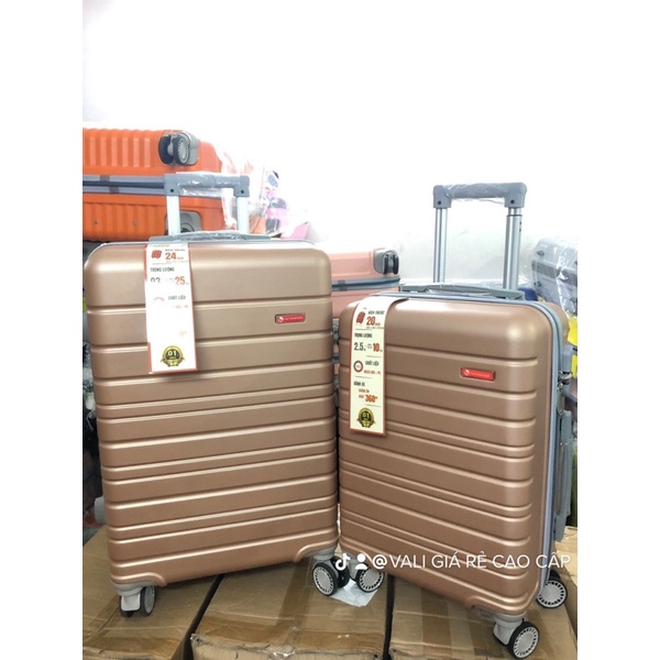 Sale sốc Vali nhựa size 20in 🌺🌺