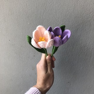 Hoa Tulip bằng len handmade