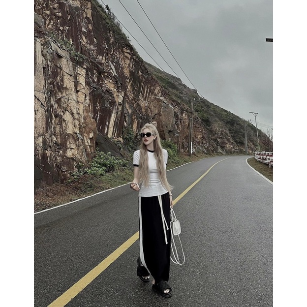 Set body áo kèm chân váy siêu hot chất tăm siêu xinh