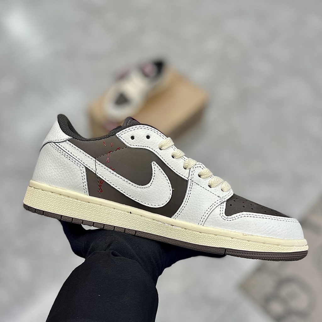 Giày thể thao sneaker JD1 Low Travist Reverse Mocha
