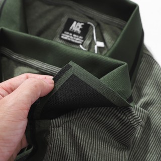 Áo Polo Cổ V