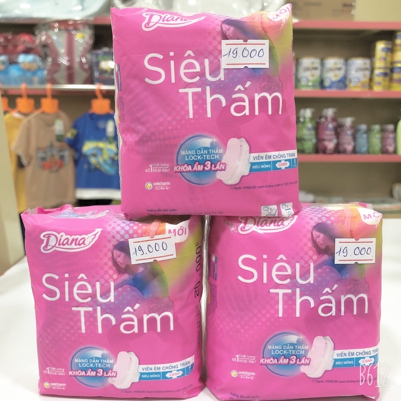 Băng vệ sinh Diana Siêu thấm siêu mỏng cánh 8 miếng 23cm