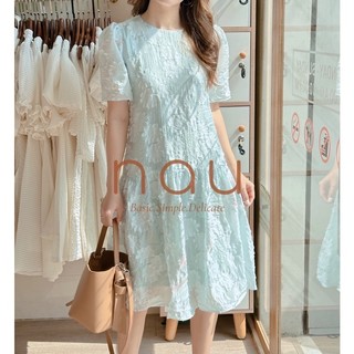 Đầm voan hoa nổi phối đuôi cá