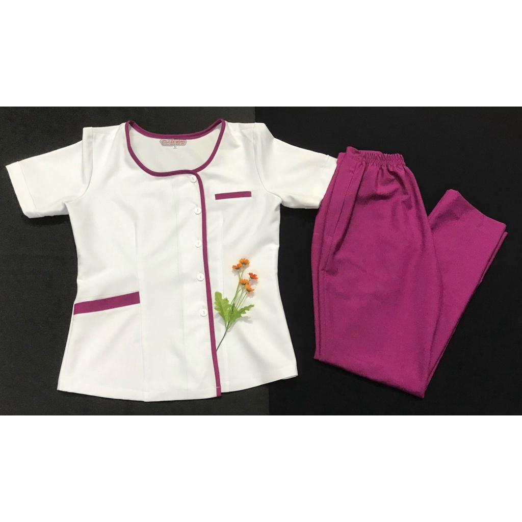 Scrubs nút lệch viền hồng tím (hàng tự thiết kế)