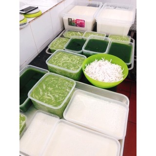 Chè dừa non lá dứa