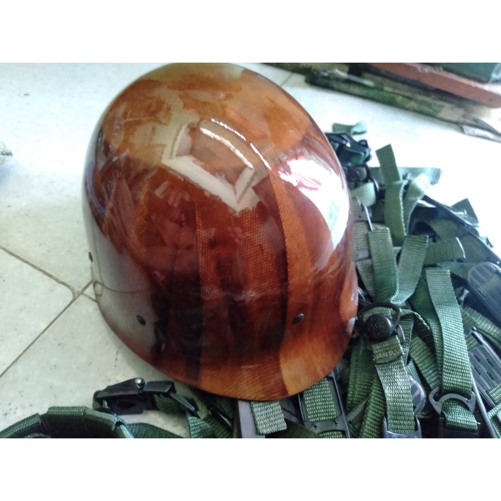 Nón bảo hiểm lính vân gỗ cao cấp lòng dây thoáng mát