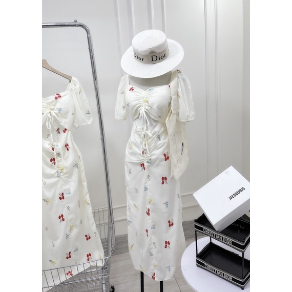 [ 𝐅𝐑𝐄𝐄 𝐒𝐇𝐈𝐏 ] Váy hoa thêu rút ngực tay bồng về cực đẹp Chất thô lụa mềm lót 2 lớp Chun lưng dễ mặc Hàng kỹ