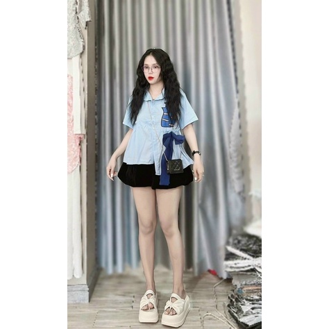 Set Bộ Đùi Đũi Áo  Hình  Mèo Babidoll Xẻ Tà Đính Nơ Kèm Quần Short