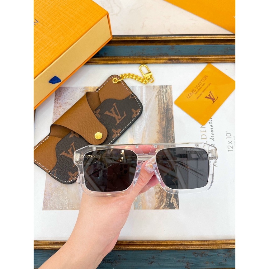 Kính Mát LV Cao Cấp Nam Nữ 2023 Tròng Vuông Chống Tia Uv Phong Cách.Kính Râm nam nữ LV bảo hành 1 năm