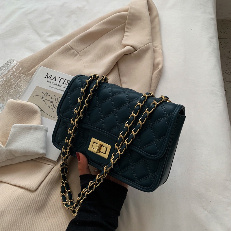 Túi xách đeo chéo nữ Bag.Thanhthu giá rẻ đẹp đi chơi phong cách thời trang hàn quốc thêu 2 đường 695