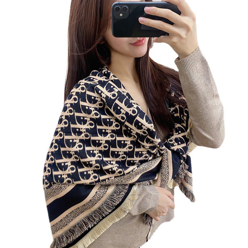 Khăn choàng Dạ Vuông Di-Or Cao Cấp 140x140. hình ảnh chụp thật