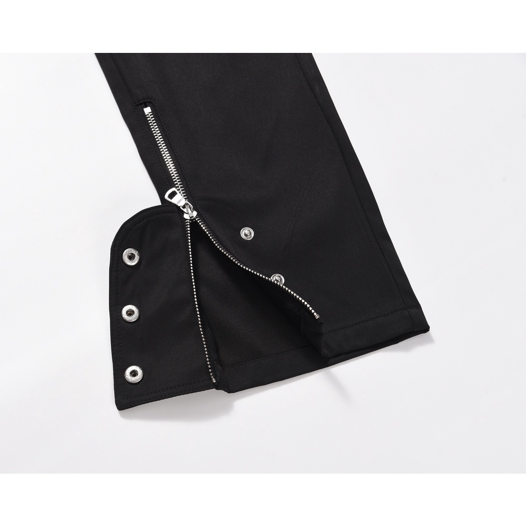 Quần Kaki Zip dáng suông phối cúc bấm ss2023