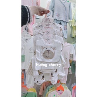 Combo 8 món chi tiết cho bé sơ sinh - Set quà tặng cho bé siêu đẹp, siêu đáng yêu