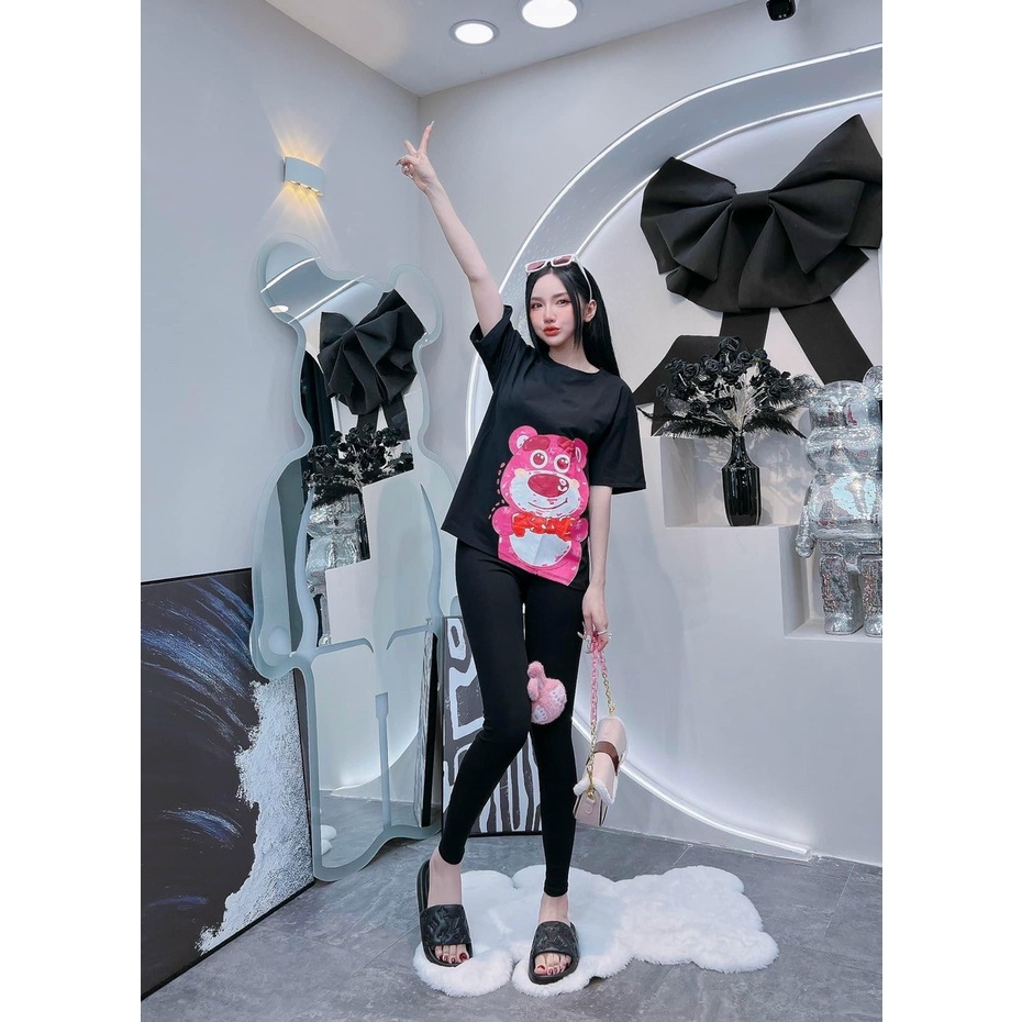 Set bộ đồ thun cùng tone siêu cute với họa tiết gấu hồng xinh xắn dành cho các nàng diện ở nhà, đi chơi