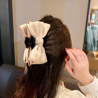 Cặp nhựa ngoạm nơ lụa tiểu thư