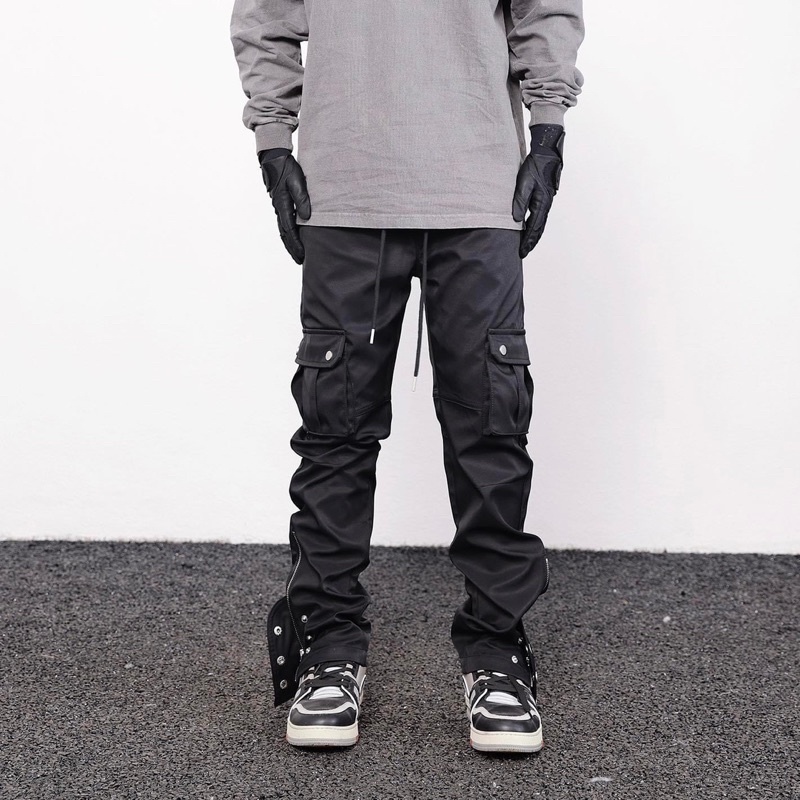 Quần Kaki Zip dáng suông phối cúc bấm ss2023