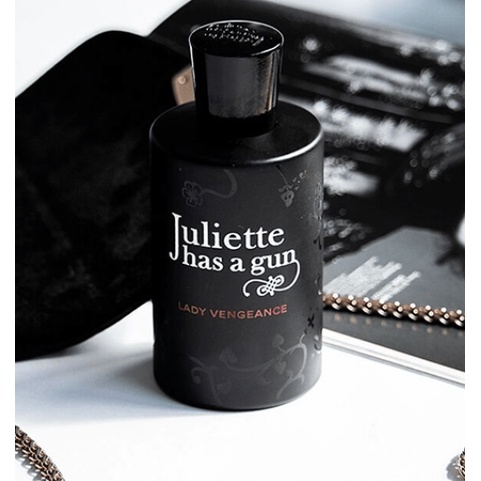 Nước hoa Juliette Has A G.u.n Lady Vengeance