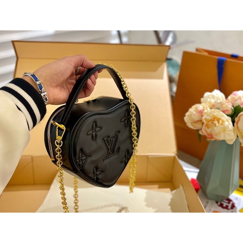Túi xách Louis Vuitton size 20cm màu đen, đỏ, xanh rấy đẹp