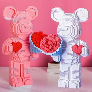 Mô hình lắp ghép gấu BearBrick ôm hoa 55cm tặng kèm búa