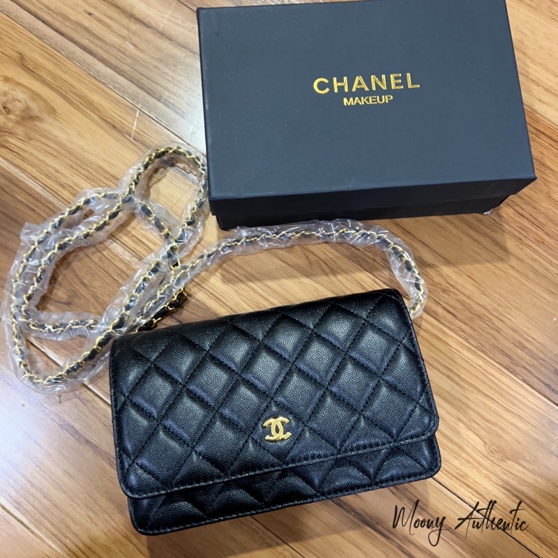 Túi xách X gift vip trần ô logo sz20