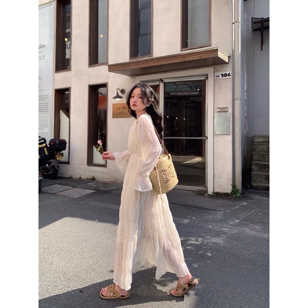 LILY Váy màu trắng vải nhăn dáng dài có thắt eo phong cách Ulzzang tiểu thư cao cấp