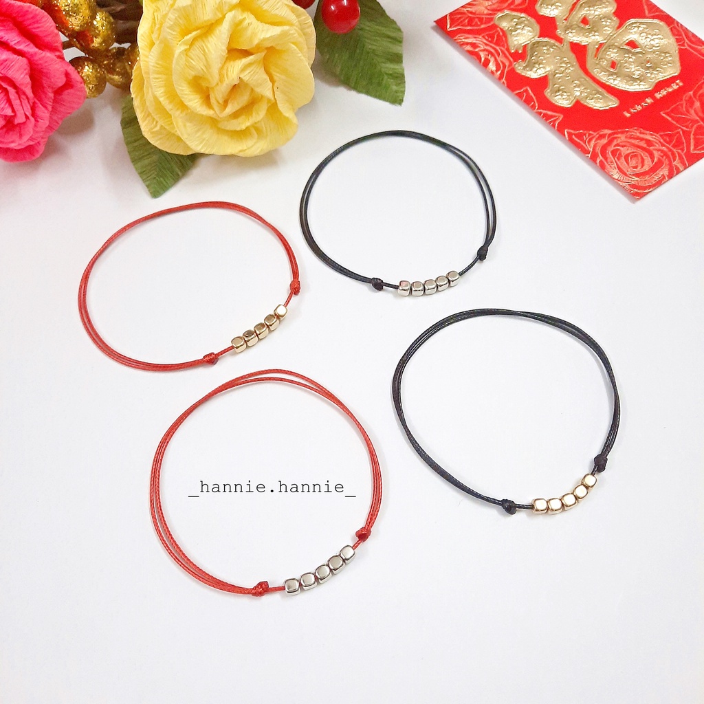 (Tay/Chân) Vòng dây sáp 1mm đỏ đen may mắn 5 hạt bạc vàng - Lắc tay lắc chân nam nữ handmade