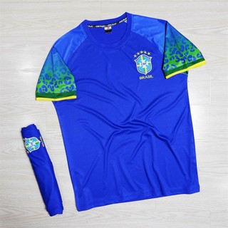 Bộ bóng đá Brasil xanh