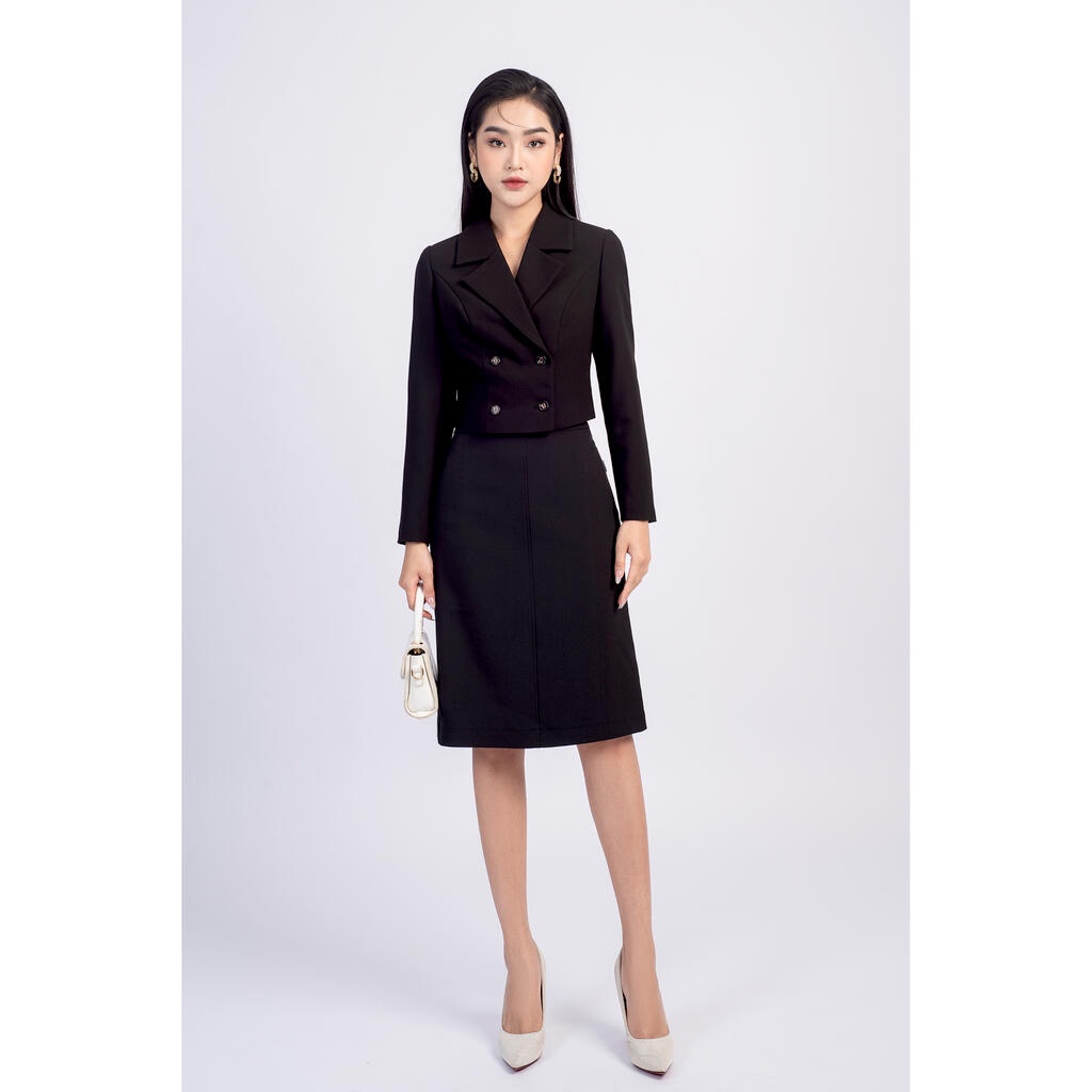 Áo khoác croptop, cổ 2 ve, 4 cúc MMOutfit AV0522030