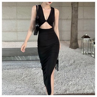 Đầm body đen hở eo xoắn ngực co giãn sẵn mút ngực